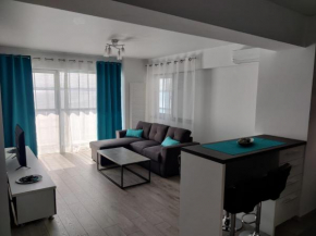 Olga Lake Apartment, Mamaia